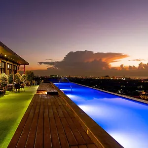 Azumi Boutique Hotel Muntinlupa City